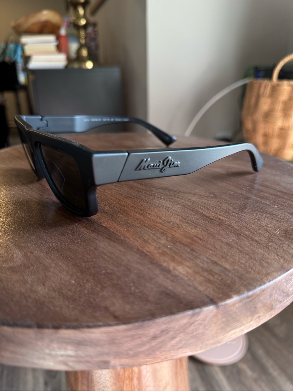 Maui Jim Matte Black Polarized Wayfarer Sunglasses - Picture 4 of 12